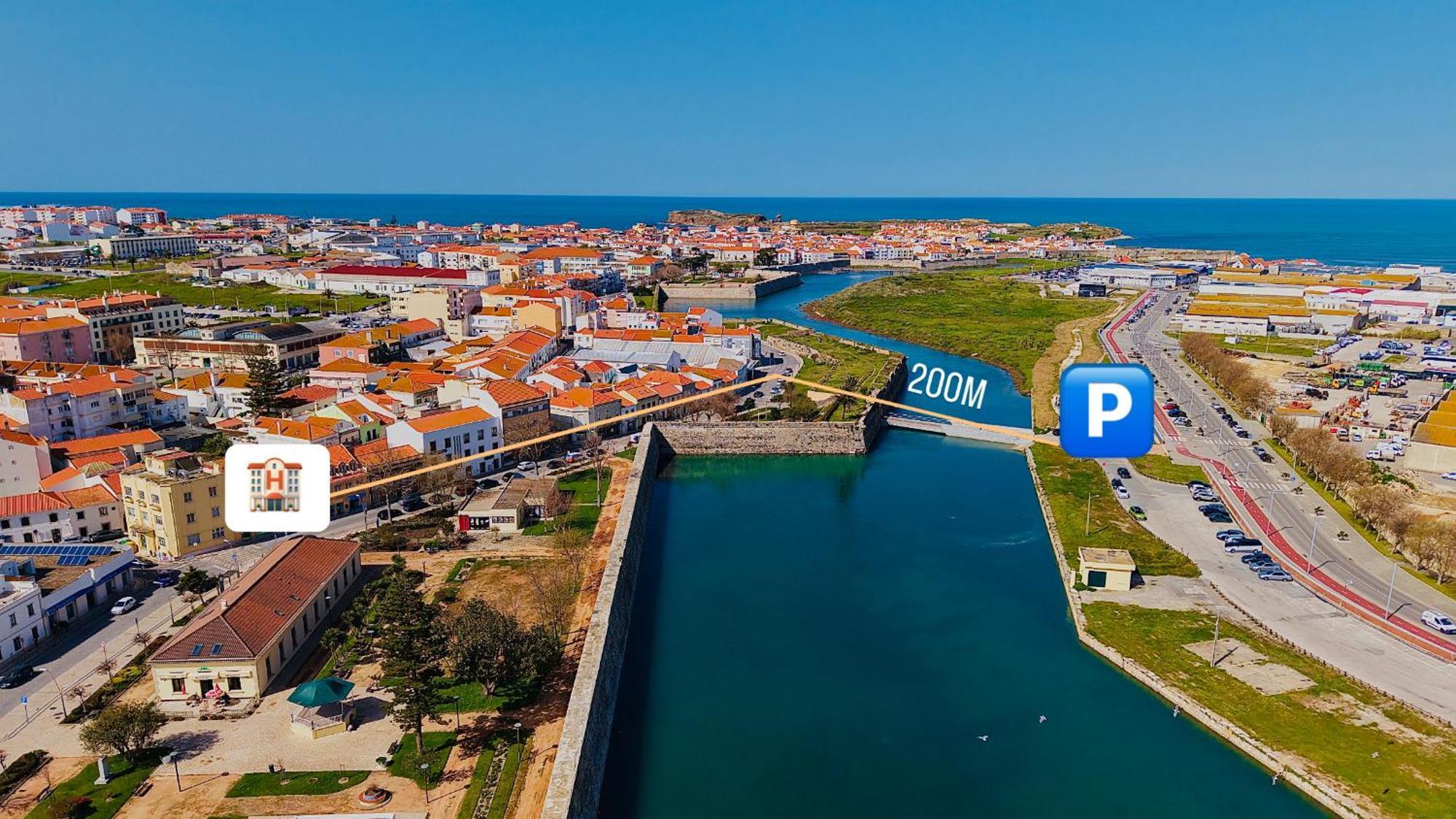Sea Garden, Residência Pensión Peniche